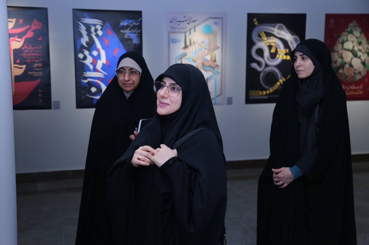 بازدید مشاور محترم اجتماعی وزیر فرهنگ از نمایشگاه